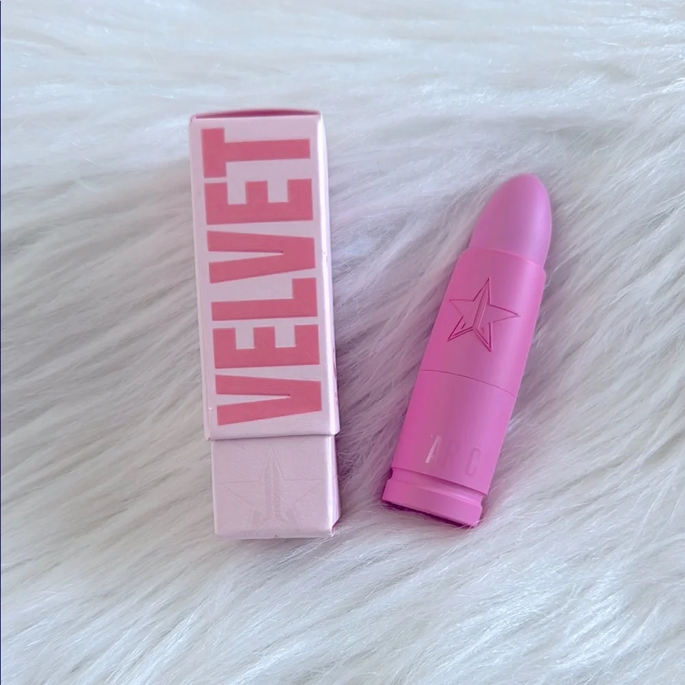 Jeffree Star Fire Starter Velvet Trap Lipstick